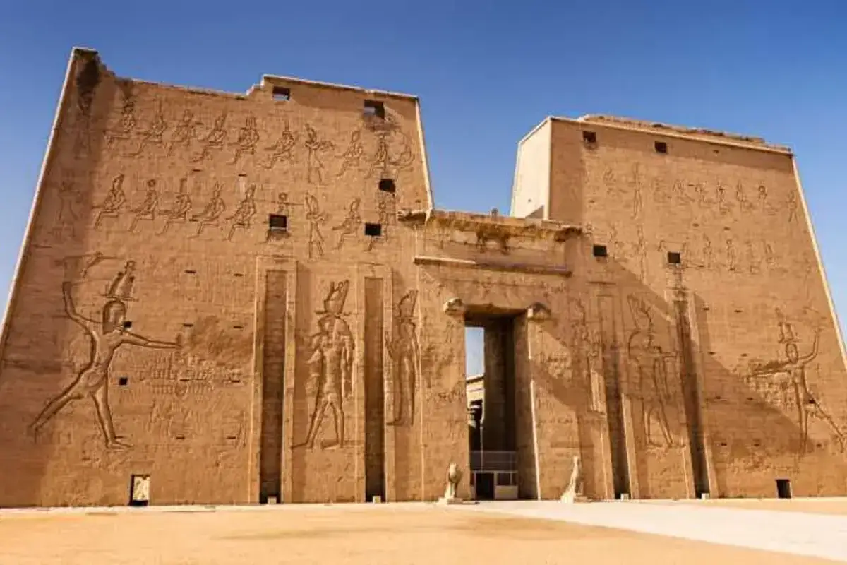 Edfu & Kom Ombo Temples Private Day Tour from Luxor