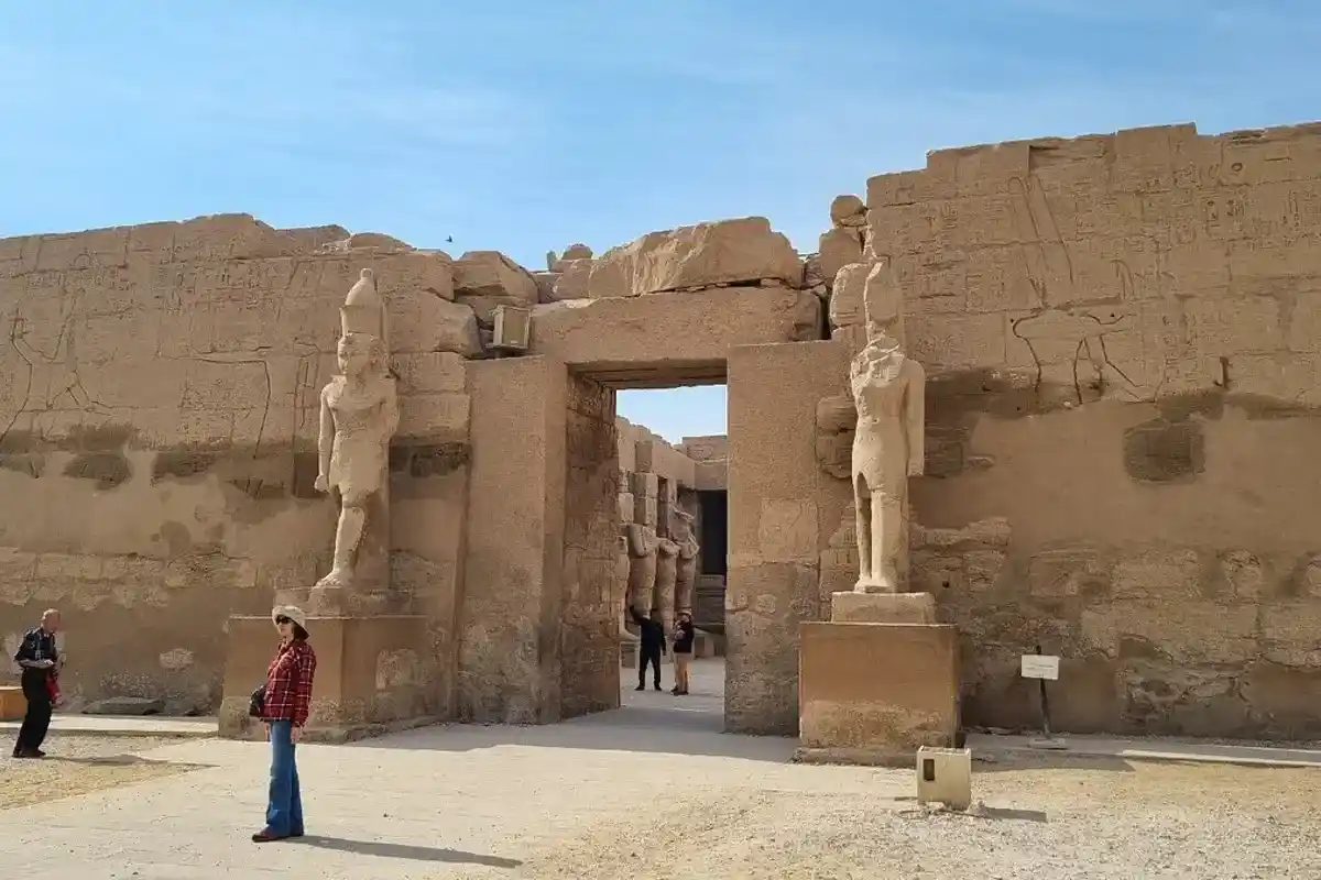 Erkunden Sie Luxor in 2 Tagen: Tempel, Gräber & Mittagessen inklusive