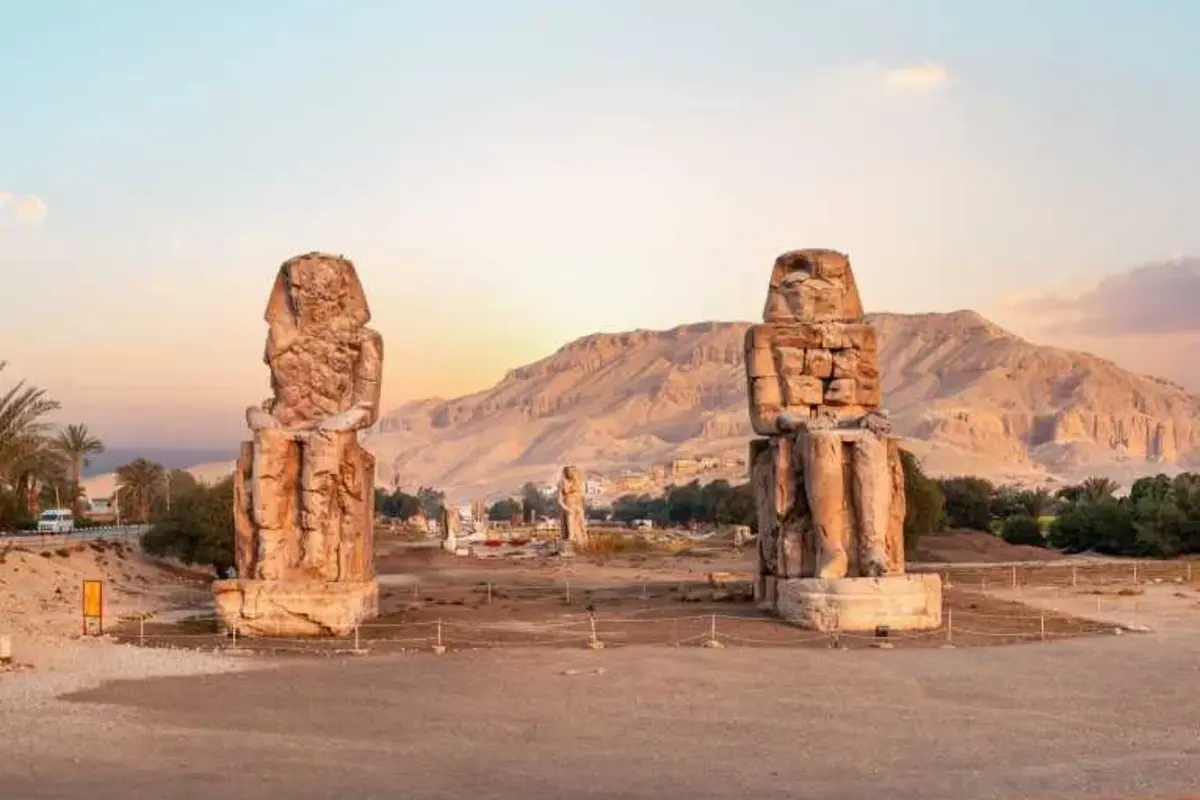Day Tour to Luxor from Cairo by Plane