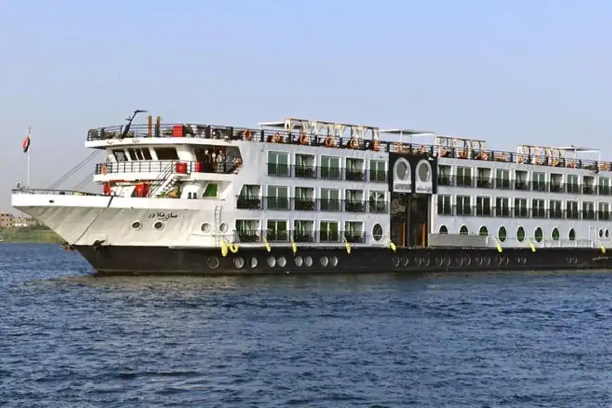 Croisière privée de luxe de 5 jours sur le Nil, de Louxor à Assouan, avec visites touristiques.