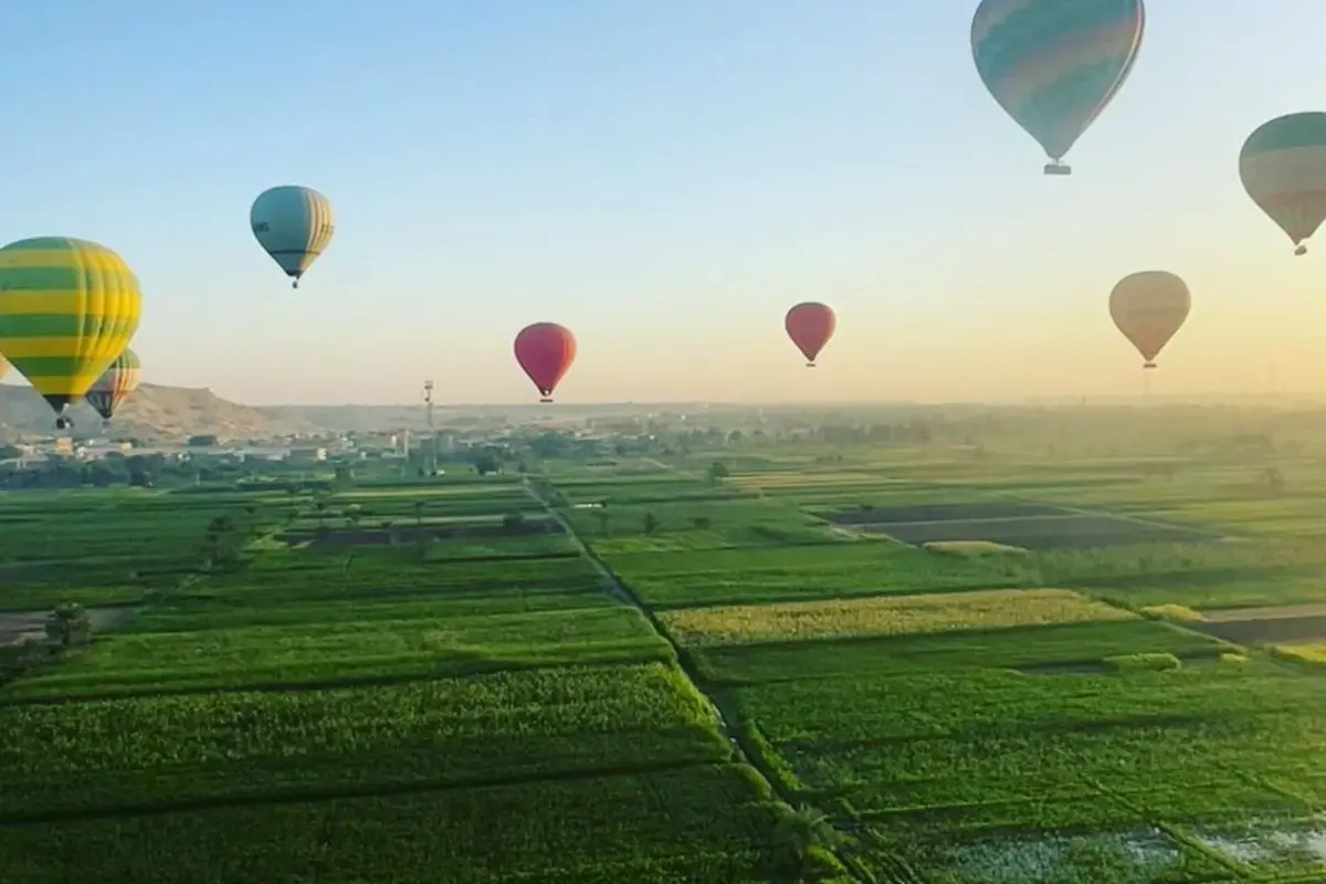 Vol en montgolfière à Louxor