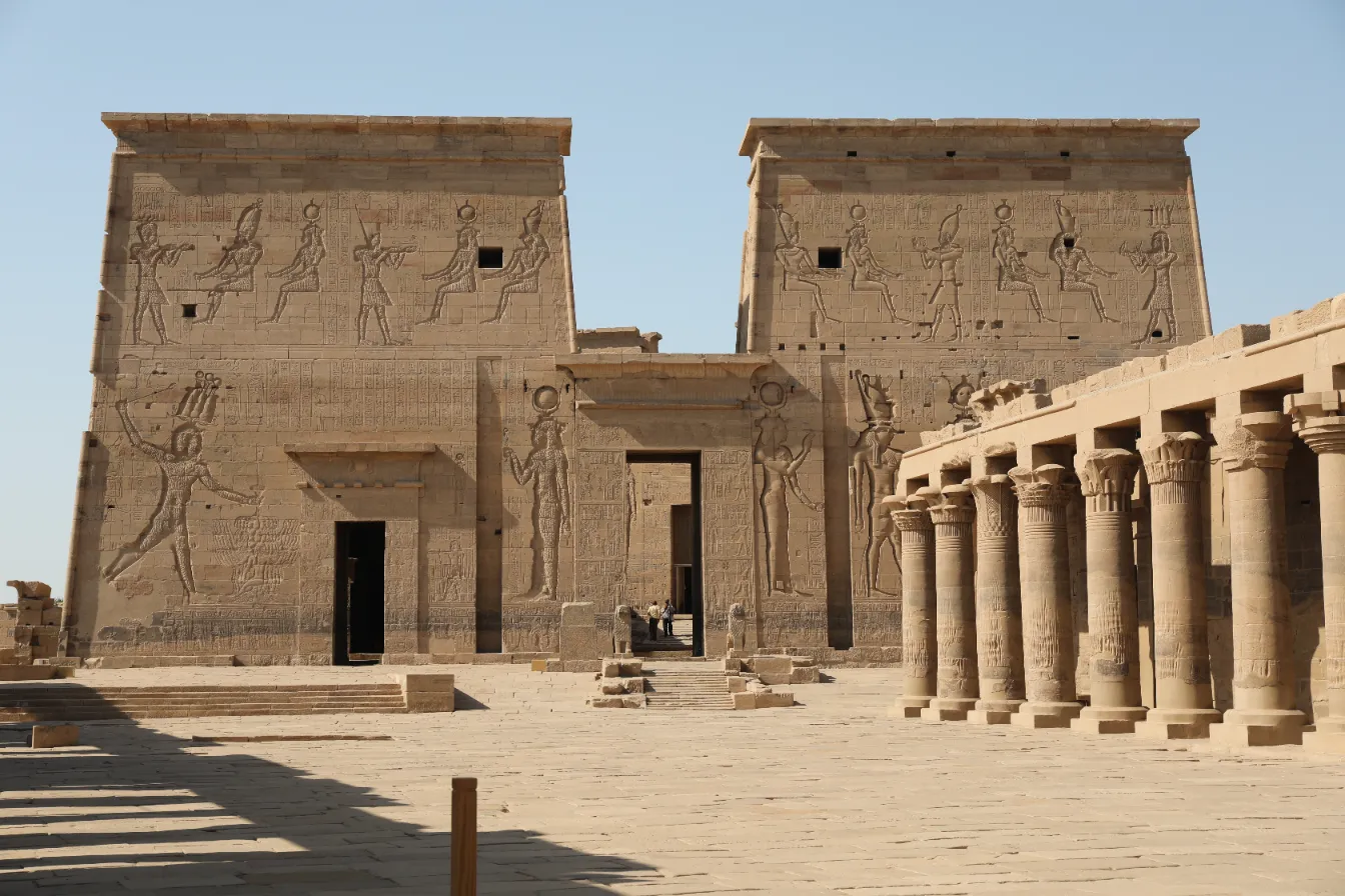 8-Day Private Luxury Egypt Tour Package with Cairo, Luxor, Aswan & Luxury Nile Cruise